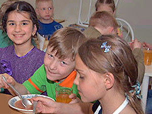 Ученики школ американской столицы попробуют здоровую пищу стран Северной Европы 3035143