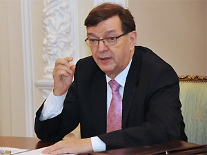 Министр внешней торговли Финляндии Пааво Вяюрюнен