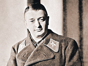 Маршал Советского Союза Михаил Тухачевский незадолго до расстрела. Начало 1937 г.