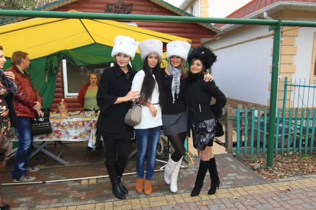 Красавицы побывали на экскурсии в станице Старочеркасской