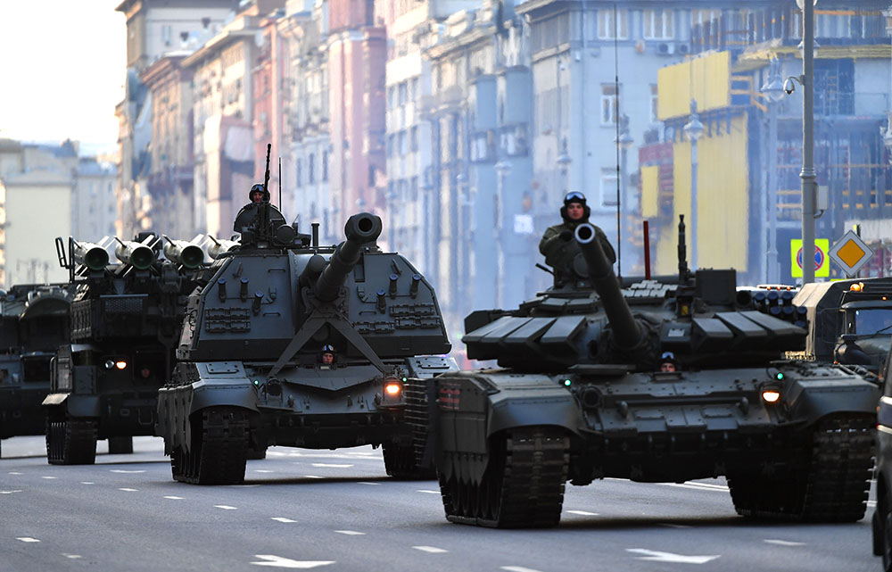 Военная техника на параде в москве