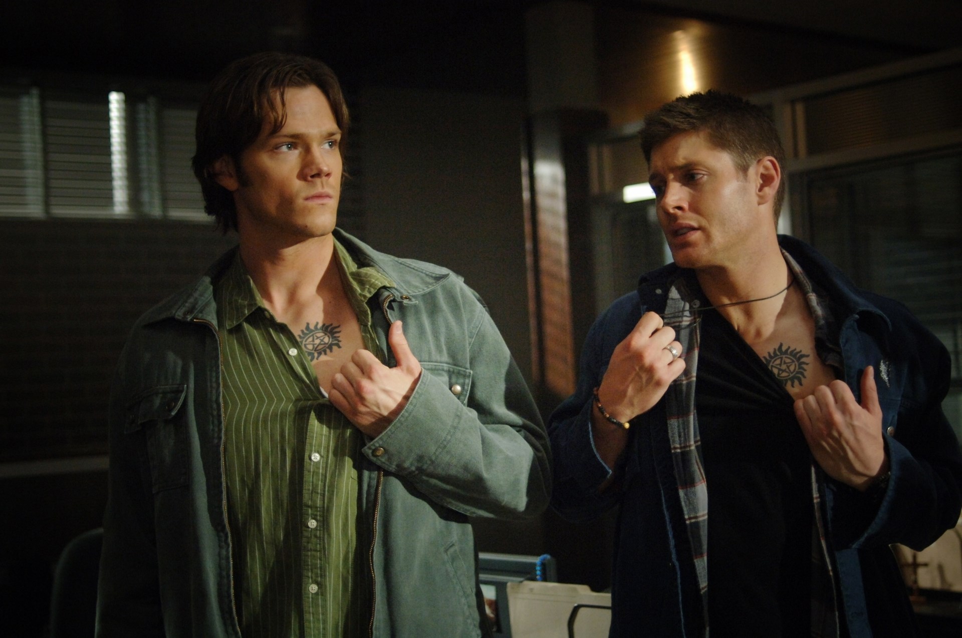 Supernatural сверхъестественное Dean Sam Winchester