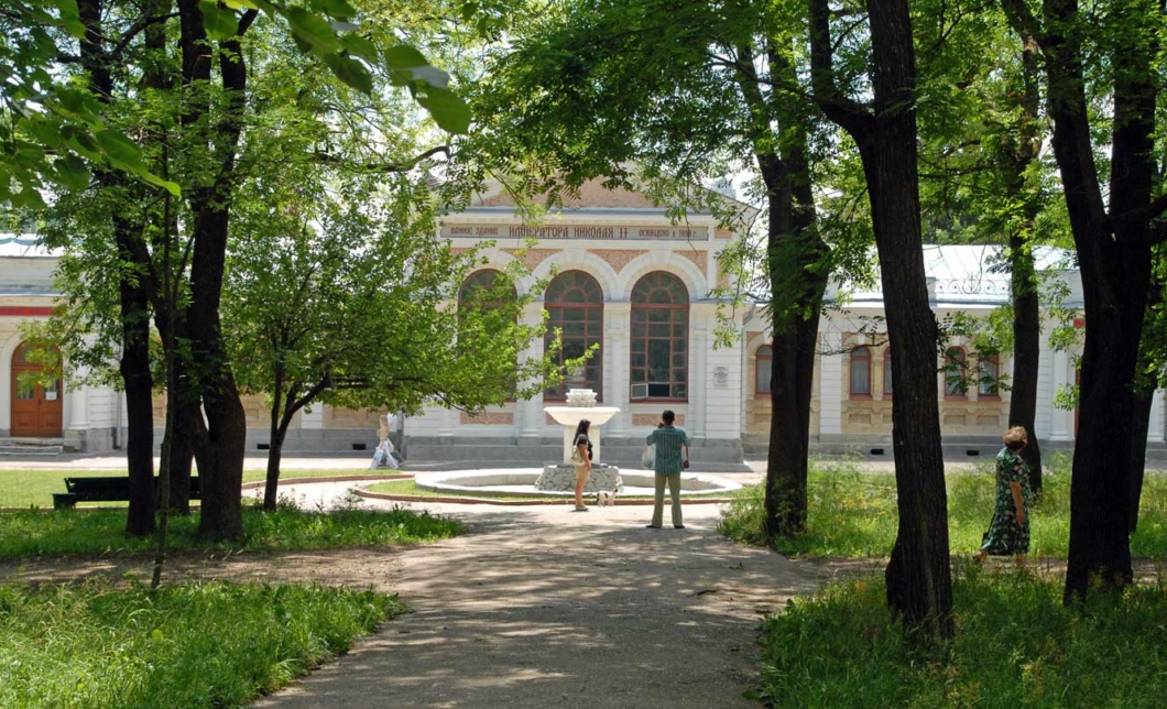 Суворовские ванны в ессентуках фото