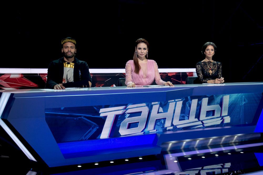 Песню Радио Дача За Столиком Любимой Кафешки