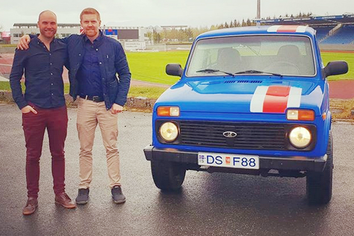 Юзеры Сети напомнили про неудавшегося соперника Lada Niva