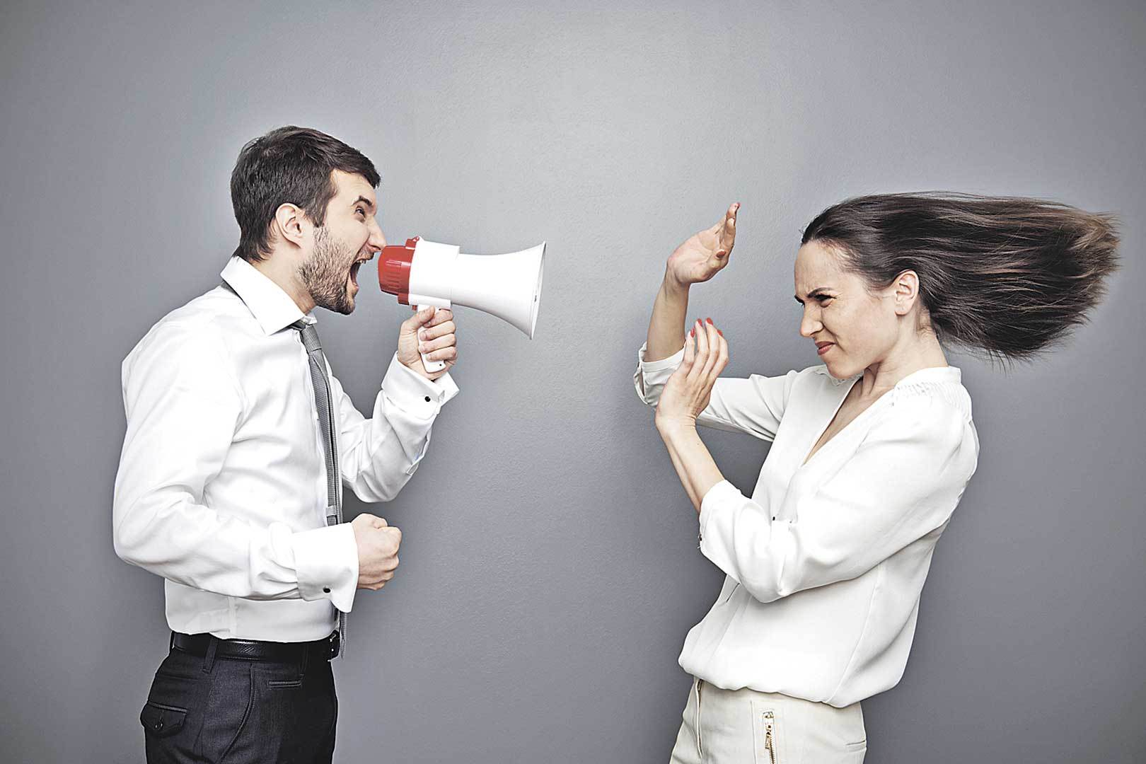 Как поступать, когда клиент оскорбляет ваших сотрудников