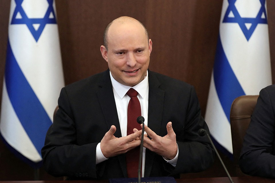 Глава правительства Израиля Беннет призвал народ вооружаться