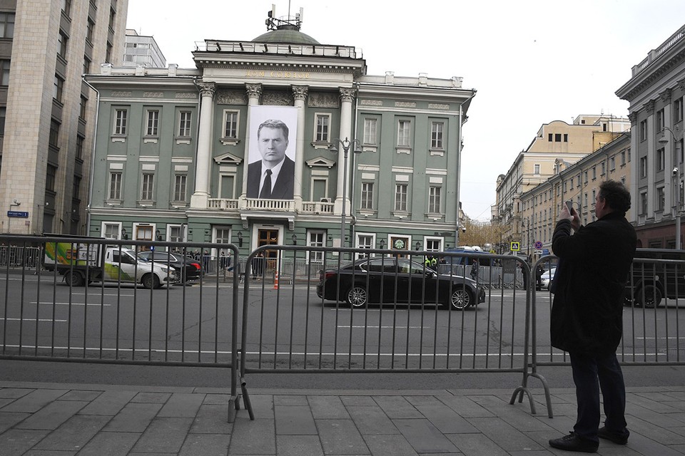 Прощание с Владимиром Жириновским 8 апреля 2022: прямая онлайн-трансляция