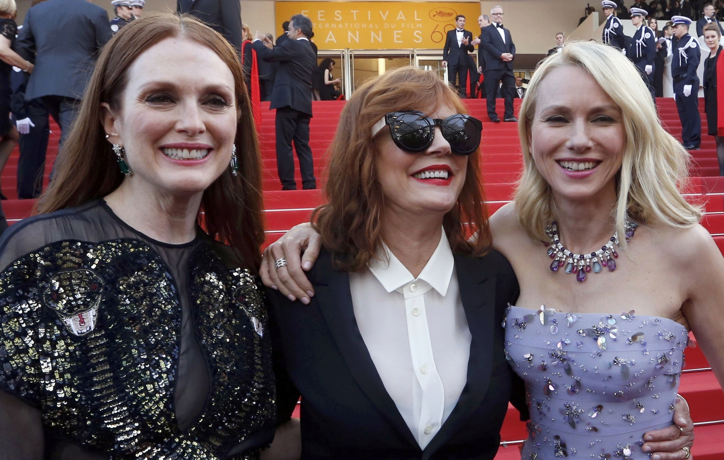 dzhessika-mur-gluboko-vnutri